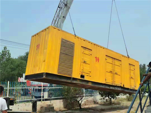 庆城300KW柴油发电机组油耗是多少？